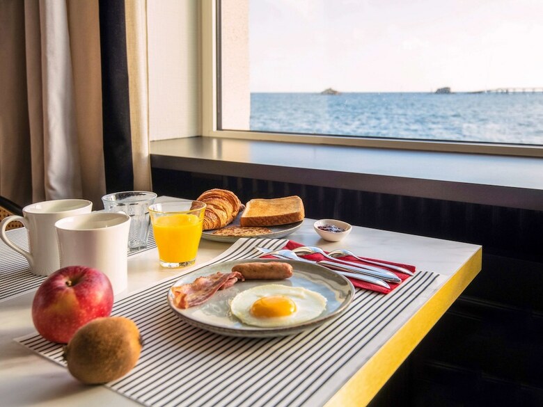 Hotel Mercure Roscoff Bord De Mer