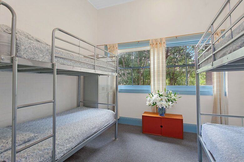 Hostal Blue Parrot Backpackers