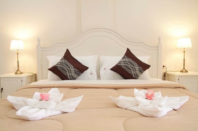 Hotel Js Residence