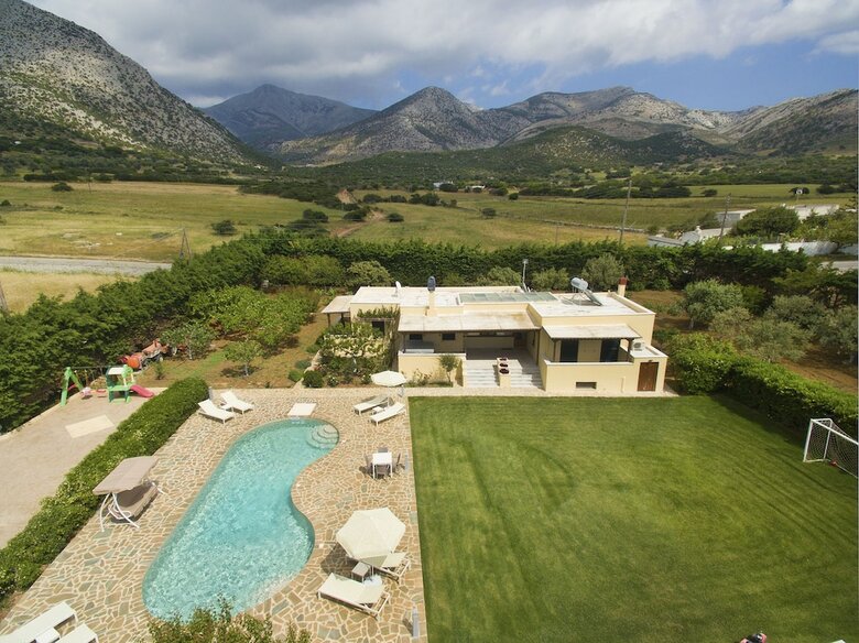 Villa Naxos Cottage