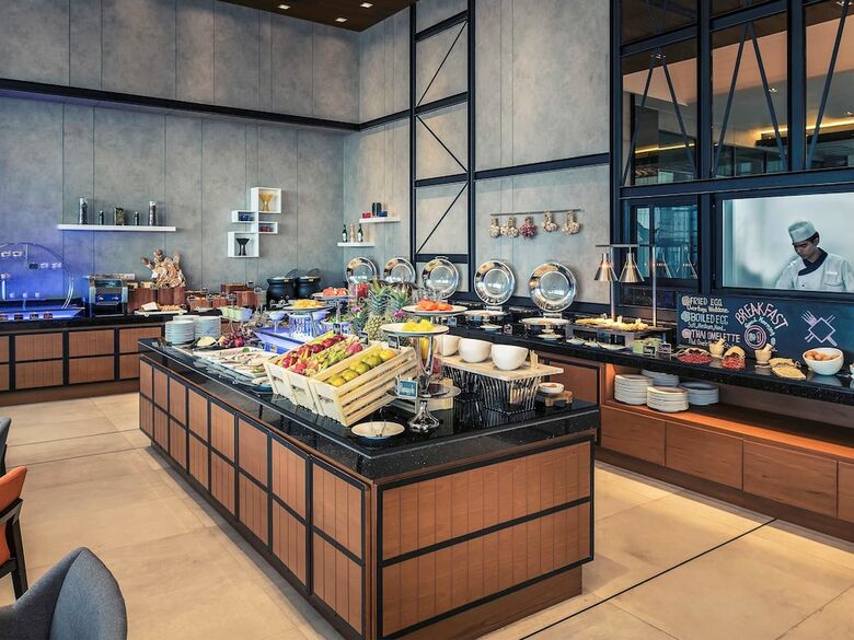 Hotel Mercure Bangkok Makkasan