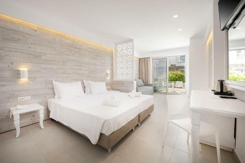 Hotel Apollon Windmill