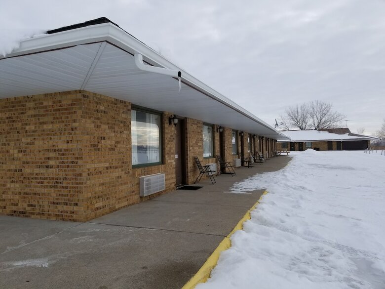 Motel Meadowlark Inn Bridgeport