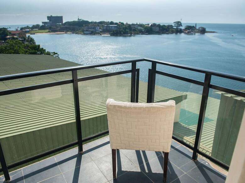 Hotel Golden Tulip Essential Kimbima Freetown