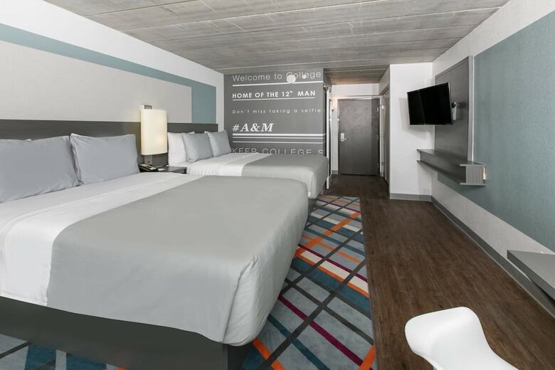 Hotel TRYP By Wyndham College Station
