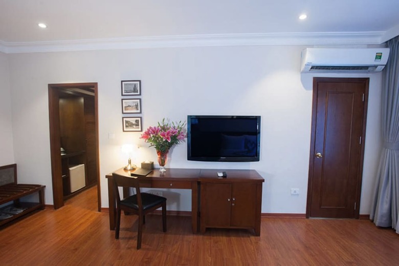 Mon Regency Hotel