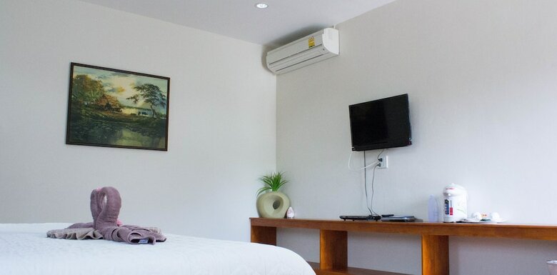 Hotel Yenjit Resort