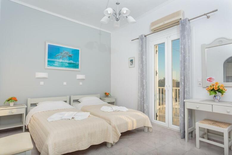 Aparthotel John's Rooms & Studios