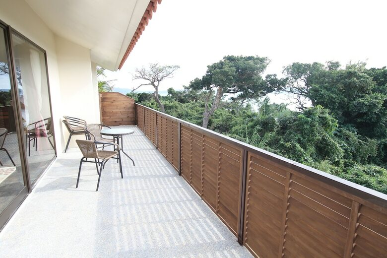 Apartamentos Ocean Hills Kouri