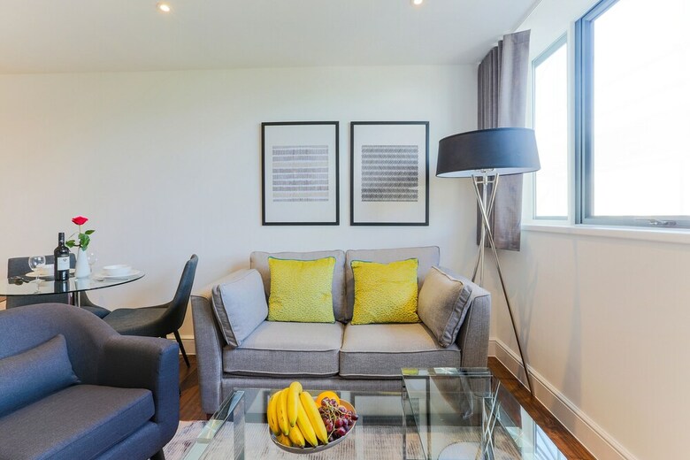 Apartamentos Swiss Cottage One
