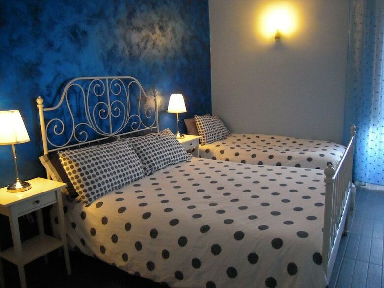 B&B Orlando Suites