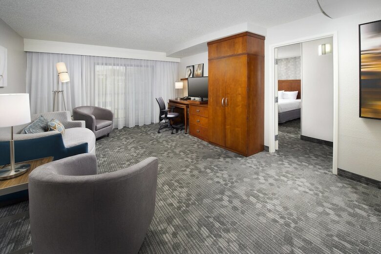 Hotel Courtyard By Marriott San Antonio Seaworld/lackland