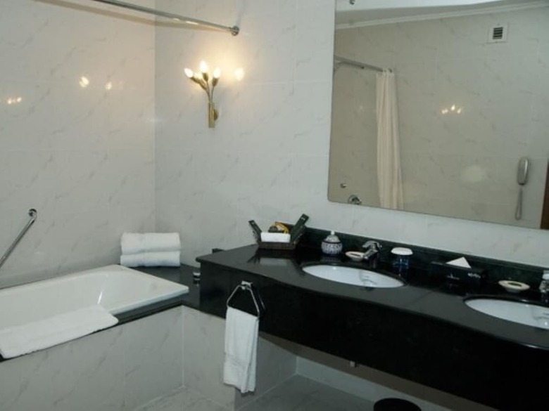 Hotel Avari Lahore