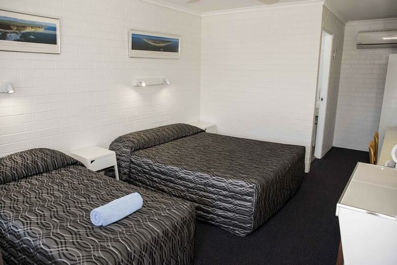 Hotel Coastal Bay Motel Coffs Harbour