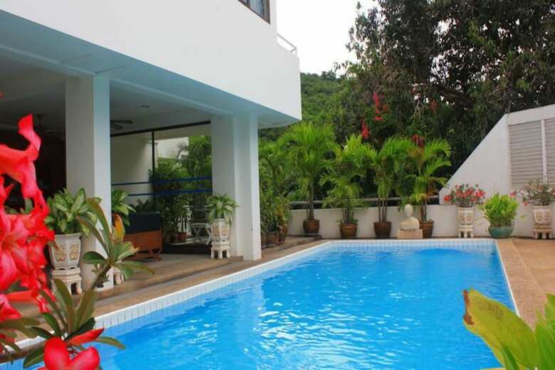 Apartamentos The Monaco Residence Pattaya