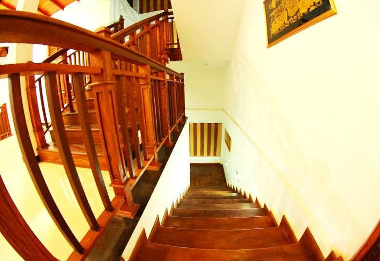 Hotel Grand Residence