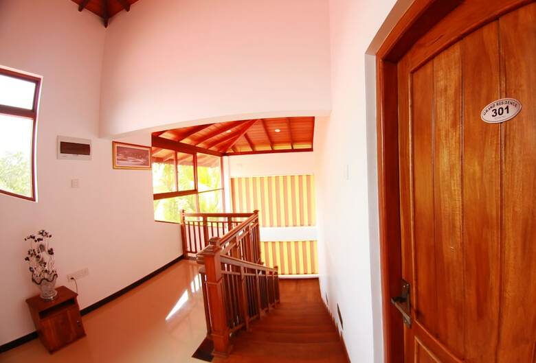 Hotel Grand Residence