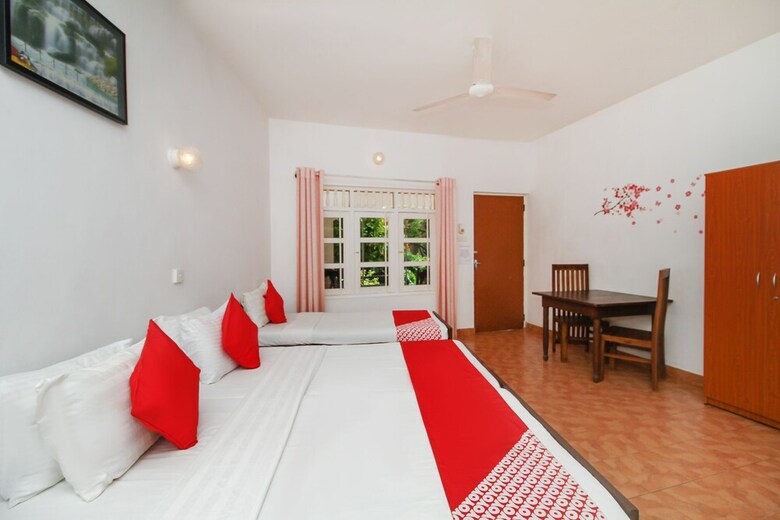 Hotel Oyo 490 Shangrela Beach Resort