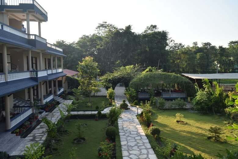 Hotel Chitwan Village Resort