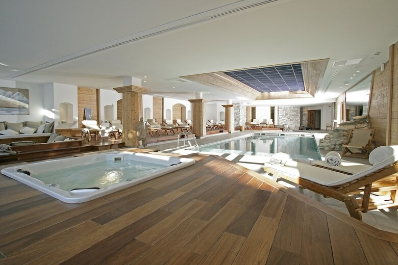 Hotel H�tel Barmes De L'ours