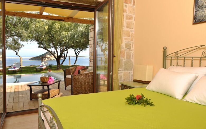Kymaros Villas