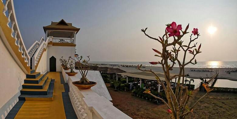 Hotel Beach Street Resort