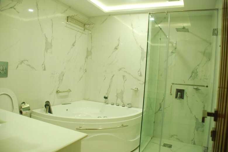 Hotel Hilton Suites