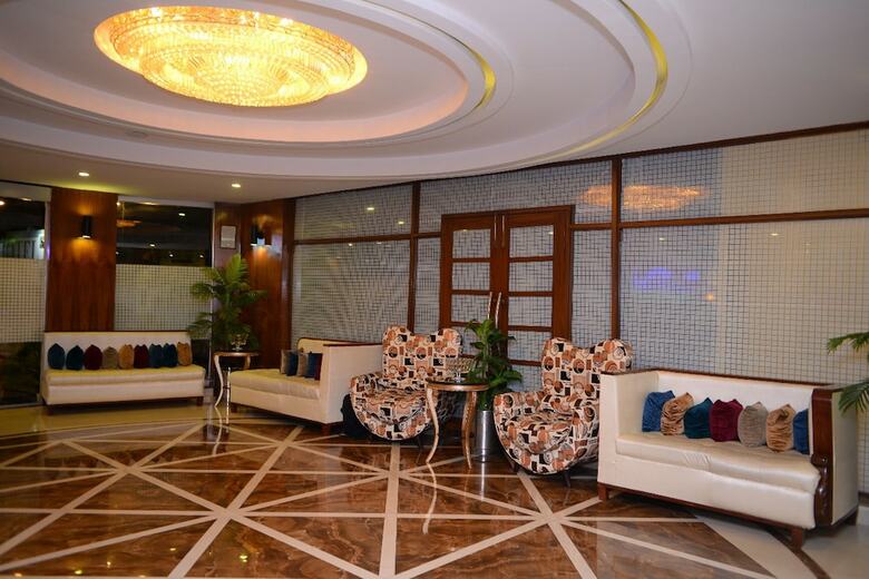 Hotel Hilton Suites