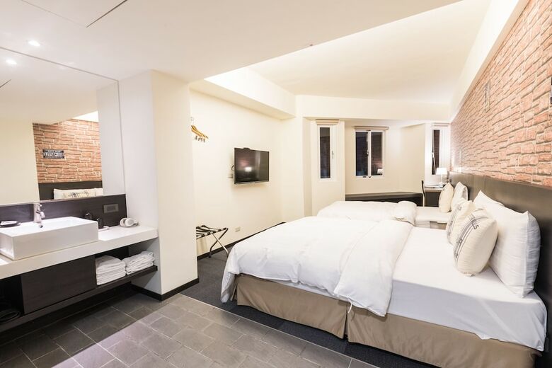 Home Rest Hotel