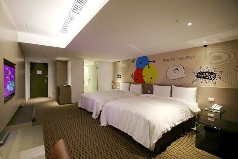 Chiayi Look Hotel