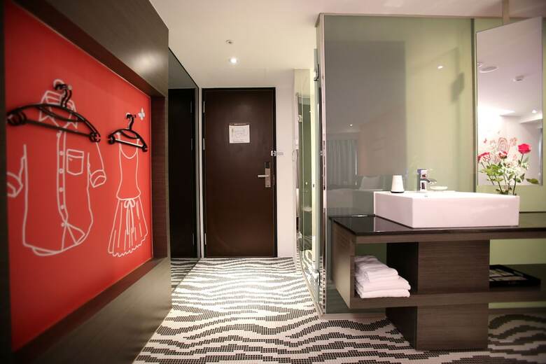 Chiayi Look Hotel