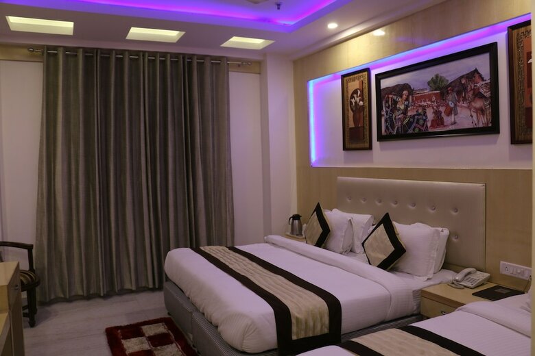 Hotel Check In Room Main Bazar