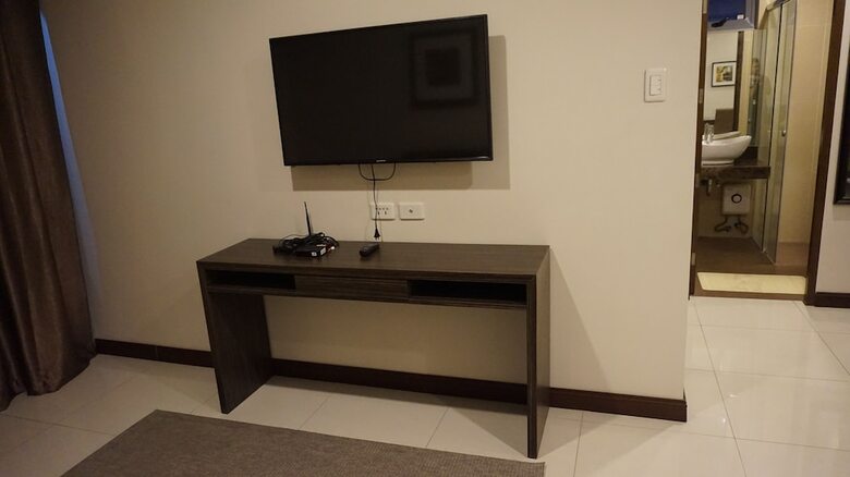 Hotel West Avenue Suites