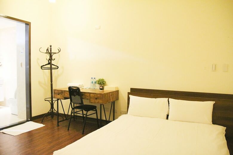 Hostal Starbox Hostel