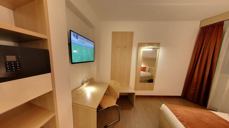 Hani Hotel