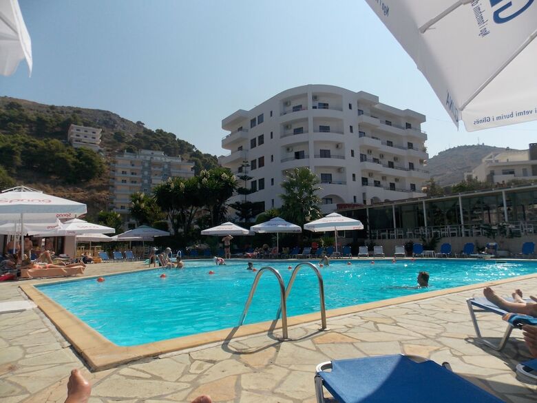 Hotel Mediterrane