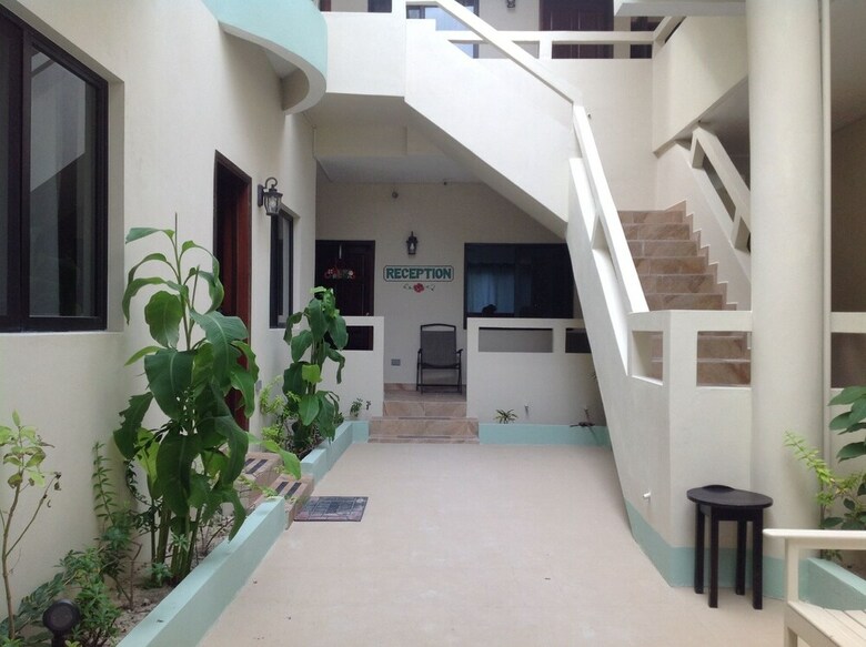 Jan's Hotel