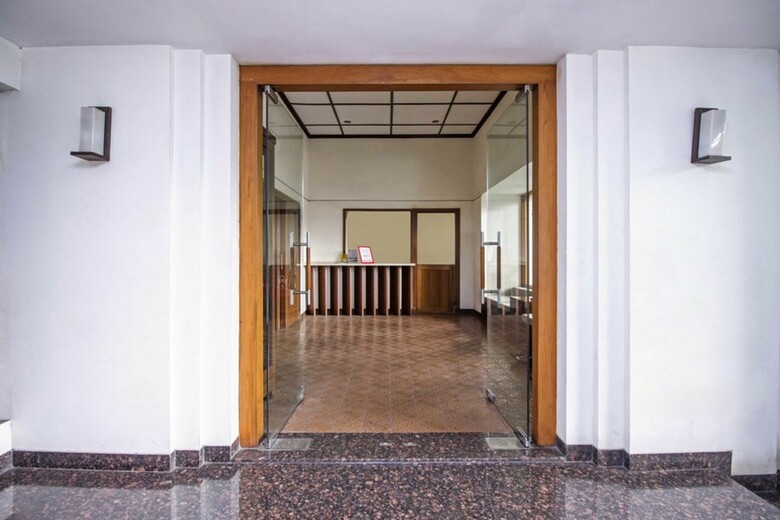 Hotel Residences By Reddoorz Near Rumah Mode