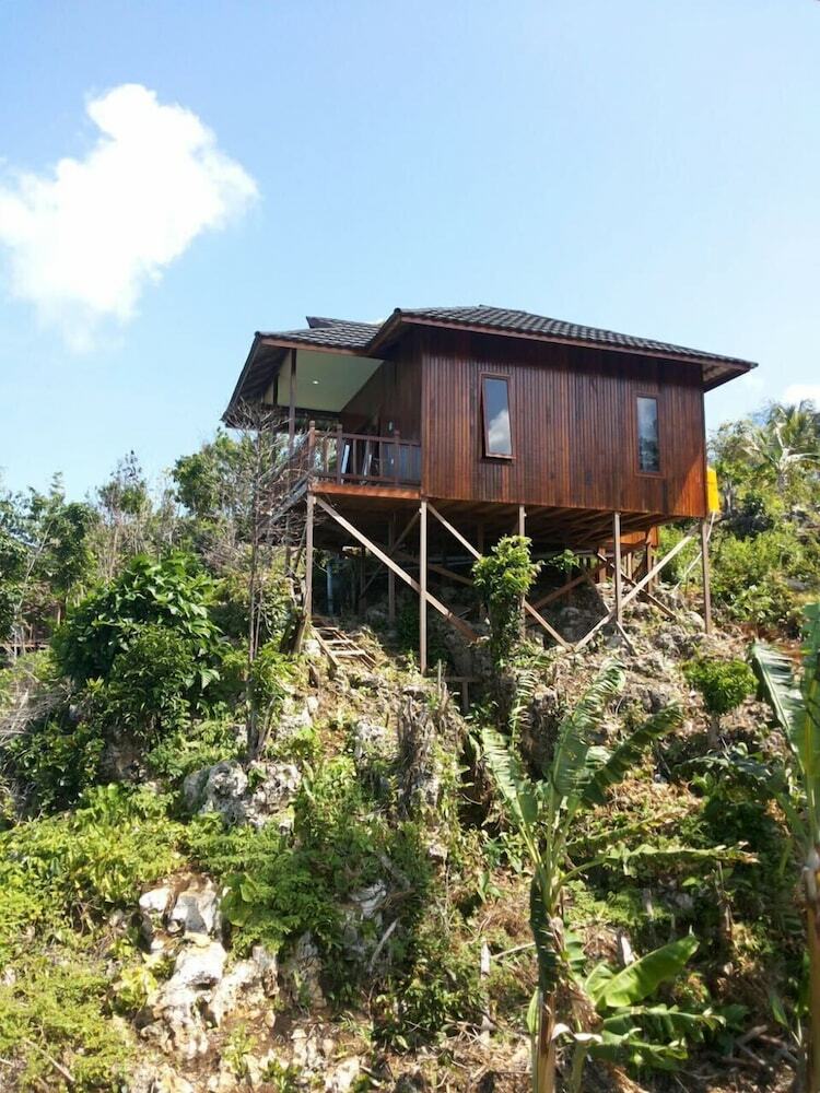 Hotel Noah Maratua Resort