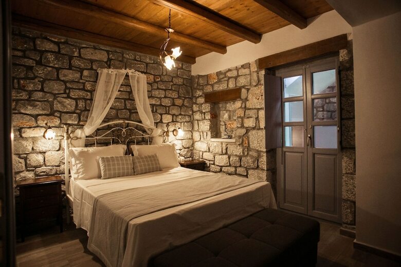 Aparthotel En Plo Luxury Suites