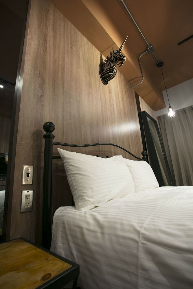 Hotel Taichung Loft Hostel Fengjia
