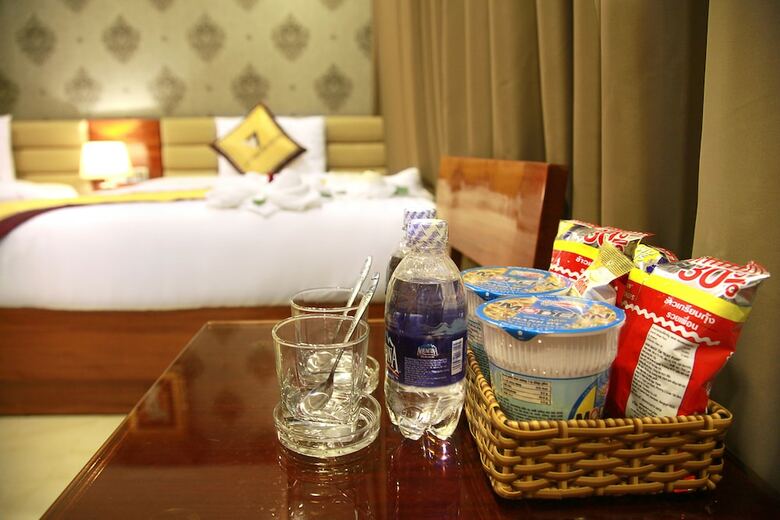 Vy Thuyen Hotel