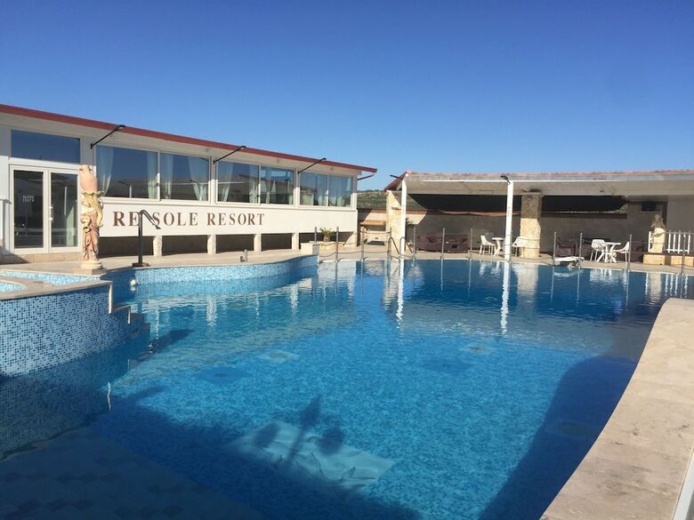 Hotel Re Sole Resort