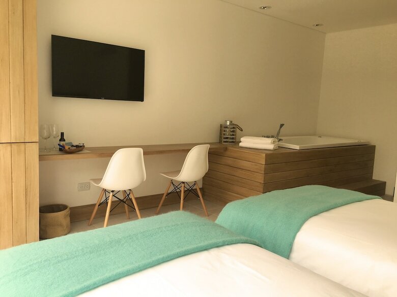 Live Hotel Boutique - Adults Only