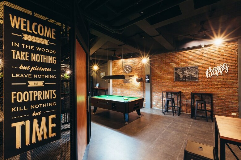 Hostal Srisuksant Square