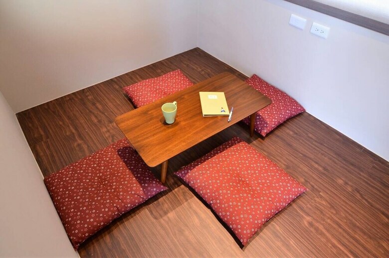 Hotel Leaf Hostel