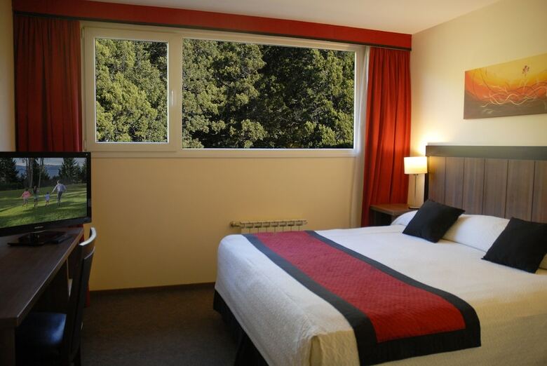 Huinid Hotel Pioneros
