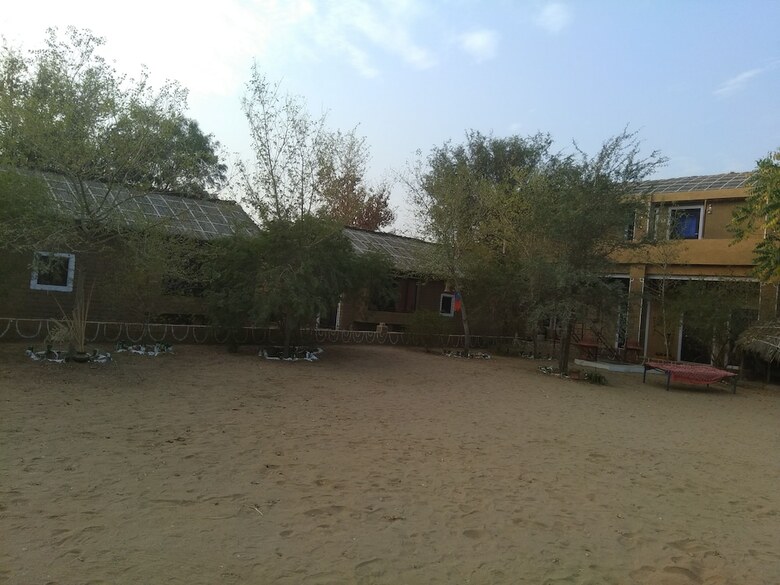 Umaid Safaris & Desert Lodge
