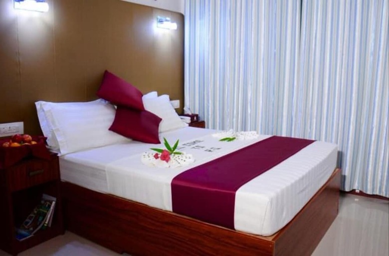 Hotel Royal Quest