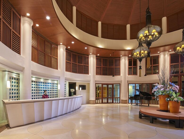 Hotel The Tide Resort